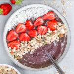 Pinterest graphic with text and a photo of a blueberry avocdo smoothie bowl